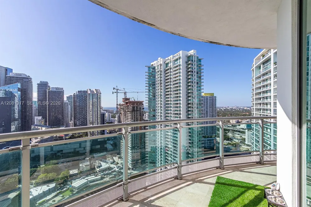 350 S Miami Ave #3914 Miami, FL 33130