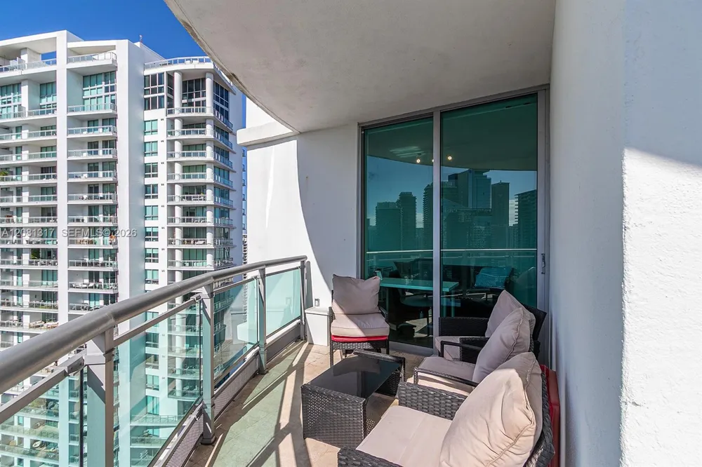 350 S Miami Ave #3914 Miami, FL 33130