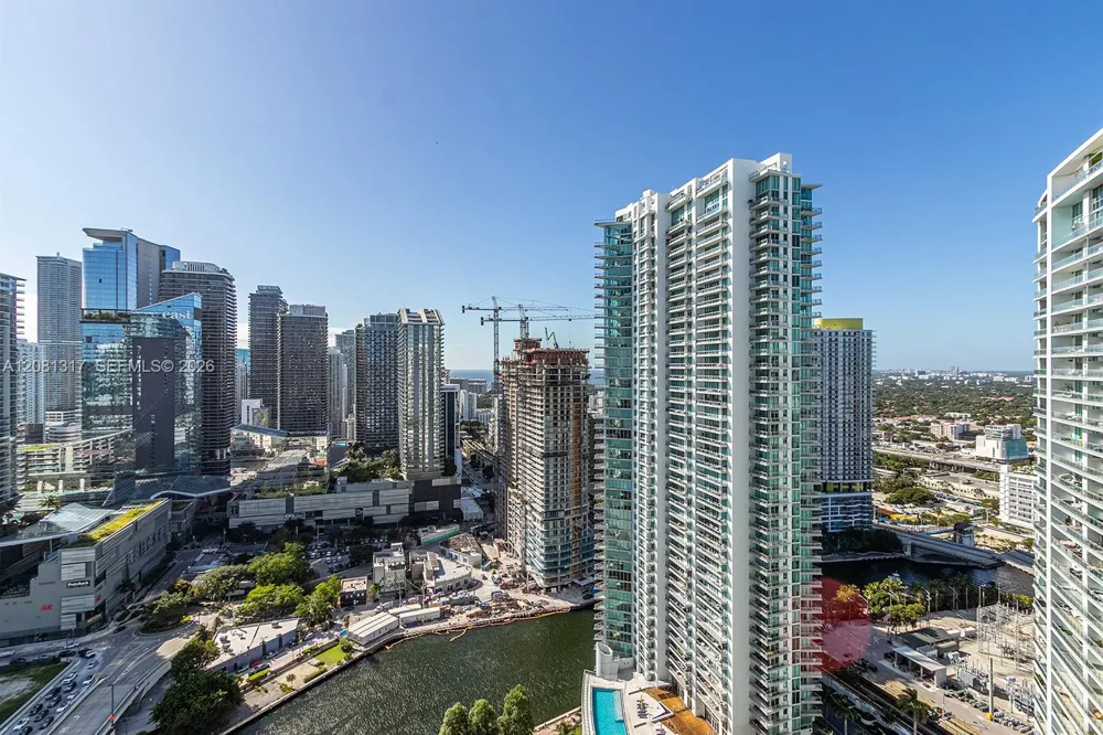 350 S Miami Ave #3914 Miami, FL 33130