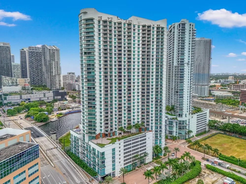 350 S Miami Ave #3914 Miami, FL 33130