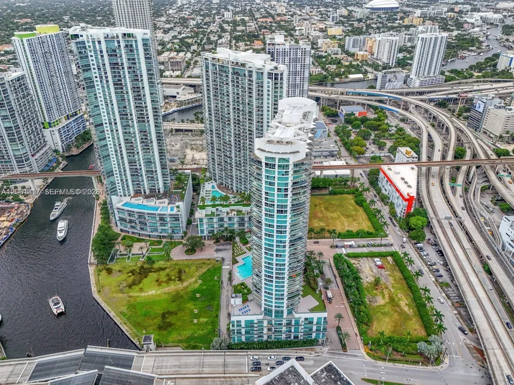 350 S Miami Ave #3914 Miami, FL 33130