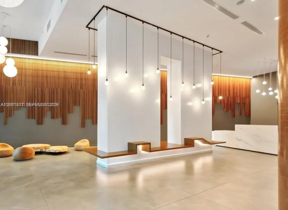 350 S Miami Ave #3914 Miami, FL 33130