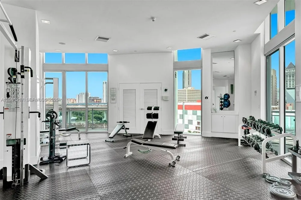 350 S Miami Ave #3914 Miami, FL 33130