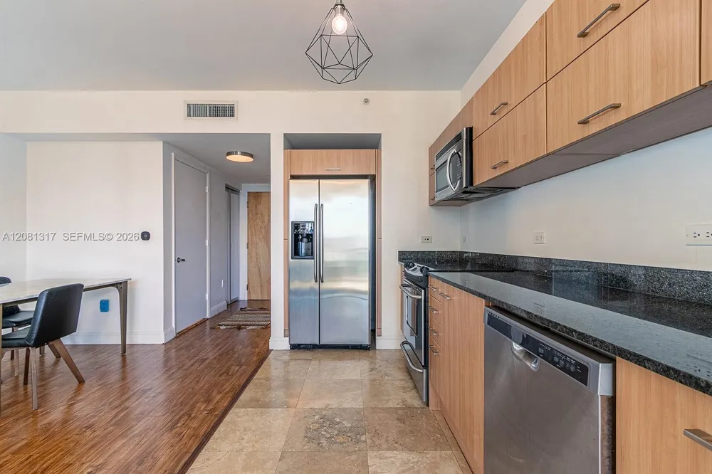350 S Miami Ave #3914 Miami, FL 33130