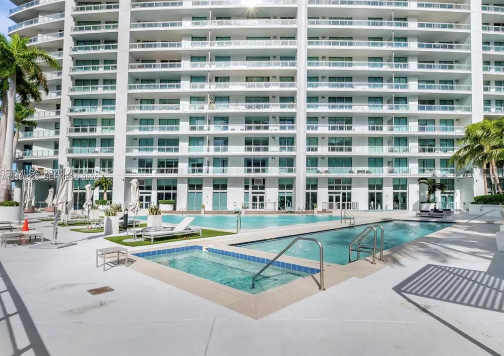 90 SW 3rd St #2210 Miami, FL 33130