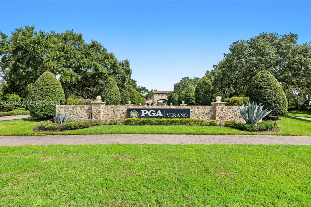 20028 SW Caserta Way Port St. Lucie, FL 34986