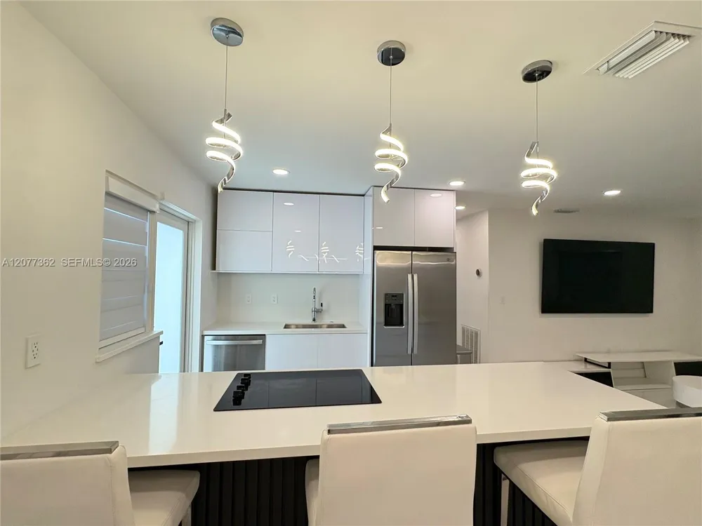 937 SW 18th Ct Fort Lauderdale, FL 33315