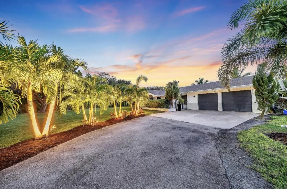 10962 57TH PLACE S Lake Worth, FL 33449