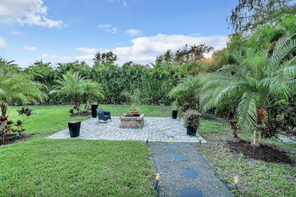 10962 57TH PLACE S Lake Worth, FL 33449