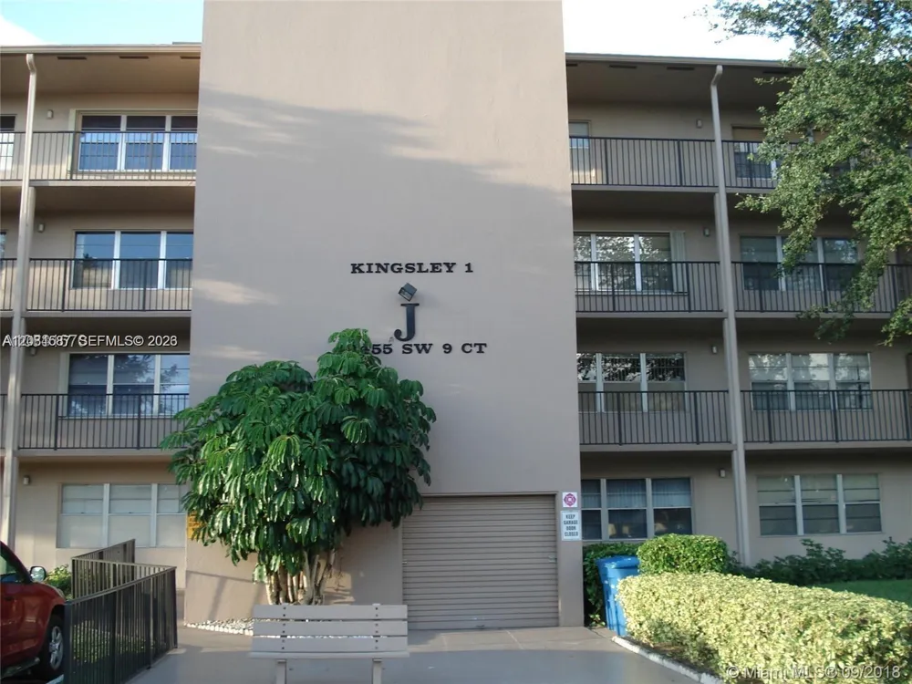 13455 SW 9th Ct #117J Pembroke Pines, FL 33027