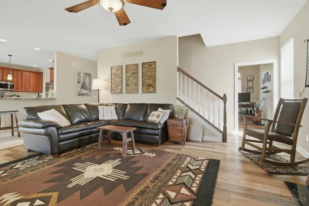 2327 Elizabeth Drive Clearcreek, OH 45068