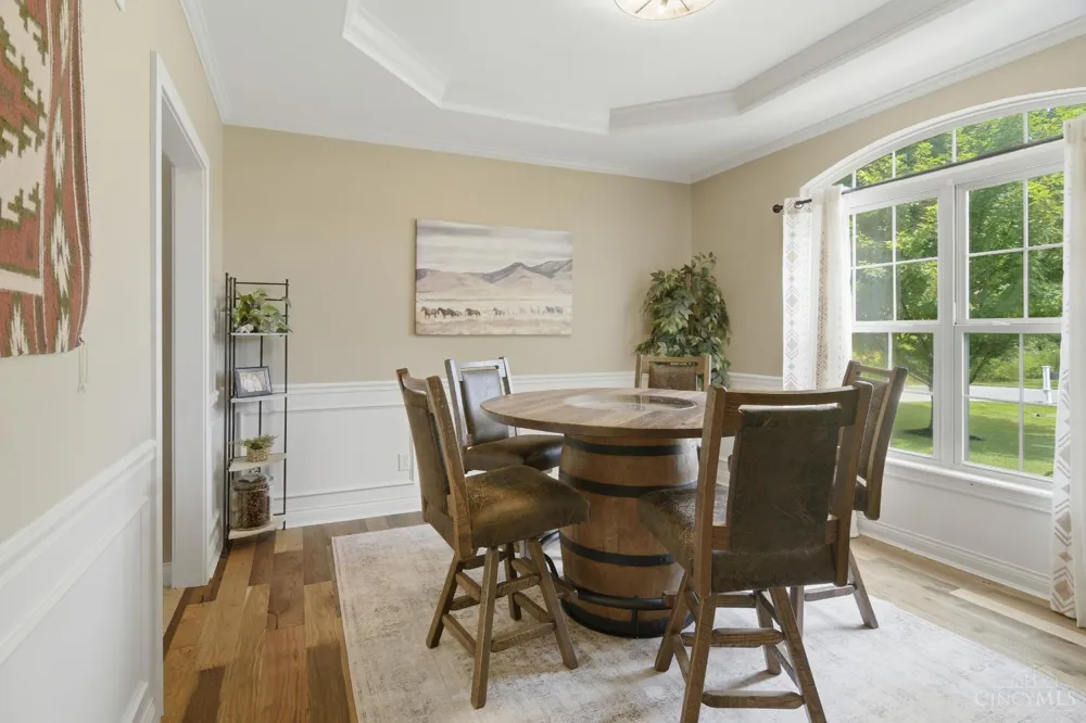 2327 Elizabeth Drive Clearcreek, OH 45068