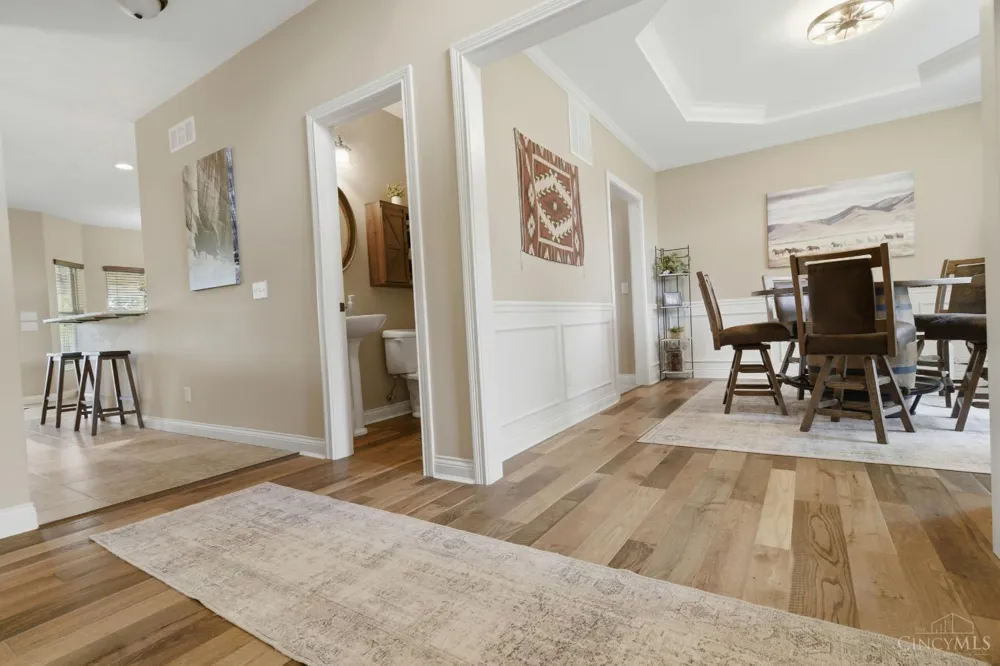 2327 Elizabeth Drive Clearcreek, OH 45068