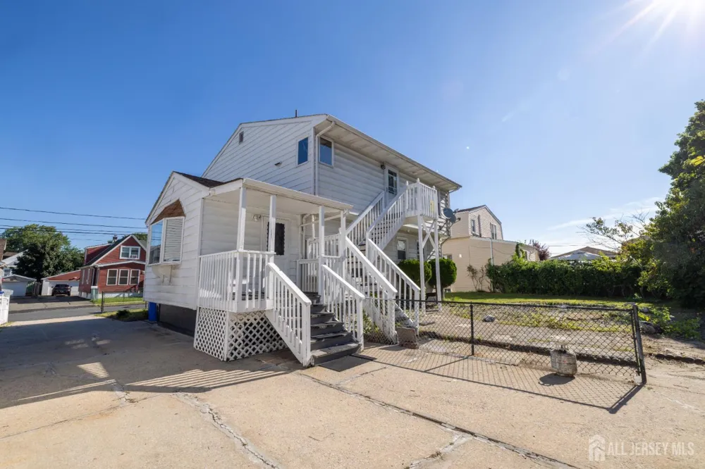 15 Clinton Avenue Keasbey, NJ 08832