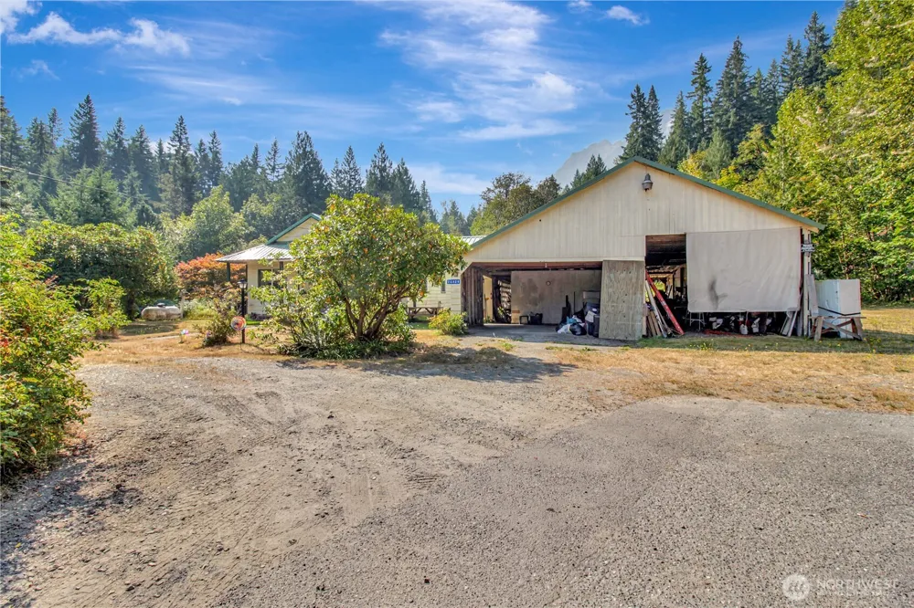 26429 469th Avenue NE Darrington, WA 98241