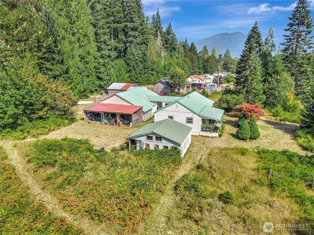 26429 469th Avenue NE Darrington, WA 98241