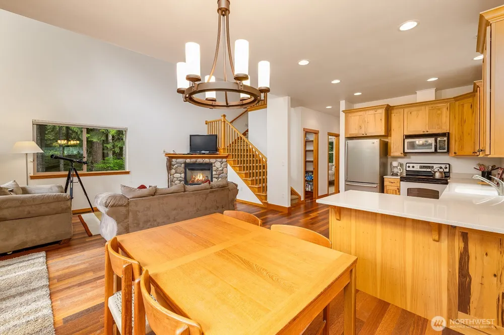 33006 Deer Park Lane Mount Vernon, WA 98274