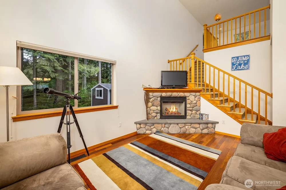 33006 Deer Park Lane Mount Vernon, WA 98274