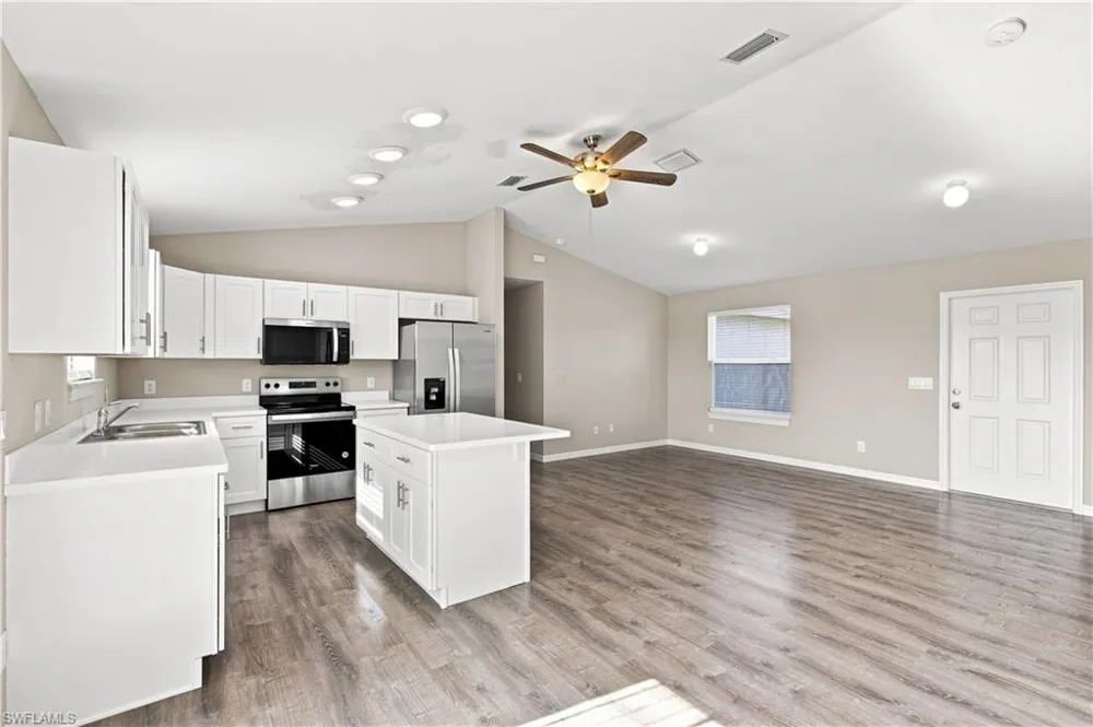 737 Ferguson Avenue S Lehigh Acres, FL 33974