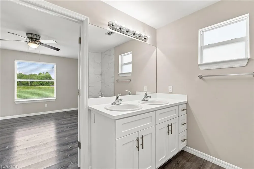 737 Ferguson Avenue S Lehigh Acres, FL 33974
