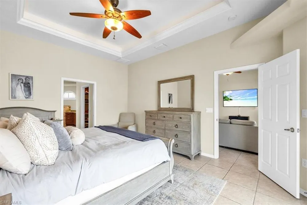 2909 SW 38th Street Cape Coral, FL 33914