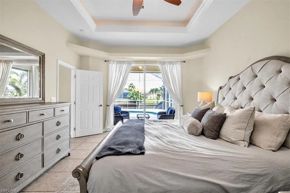 2909 SW 38th Street Cape Coral, FL 33914
