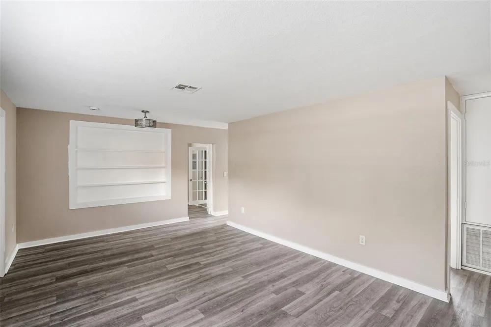 1514 CREST AVENUE Leesburg, FL 34748