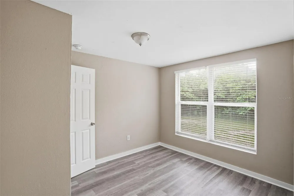 1514 CREST AVENUE Leesburg, FL 34748