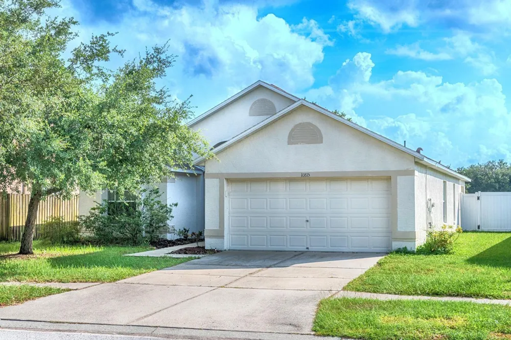 10815 LAKESIDE VISTA DRIVE Riverview, FL 33569