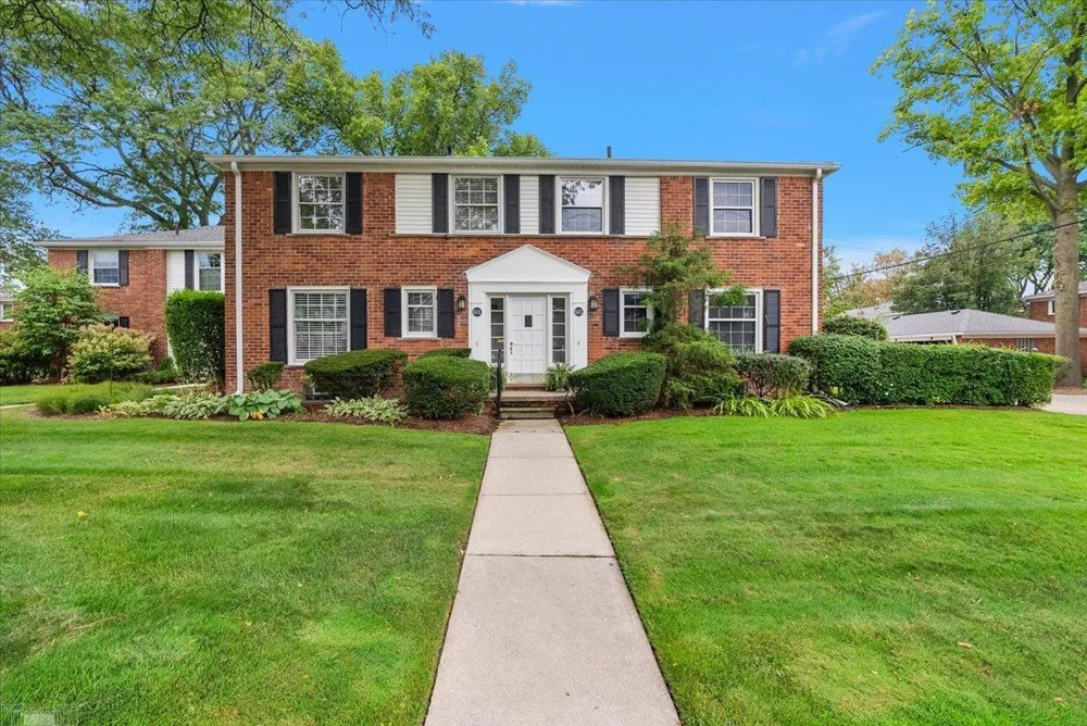601 Notre Dame Street Grosse Pointe City, MI 48230