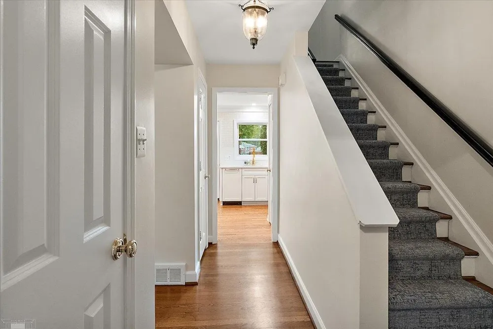 601 Notre Dame Street Grosse Pointe City, MI 48230