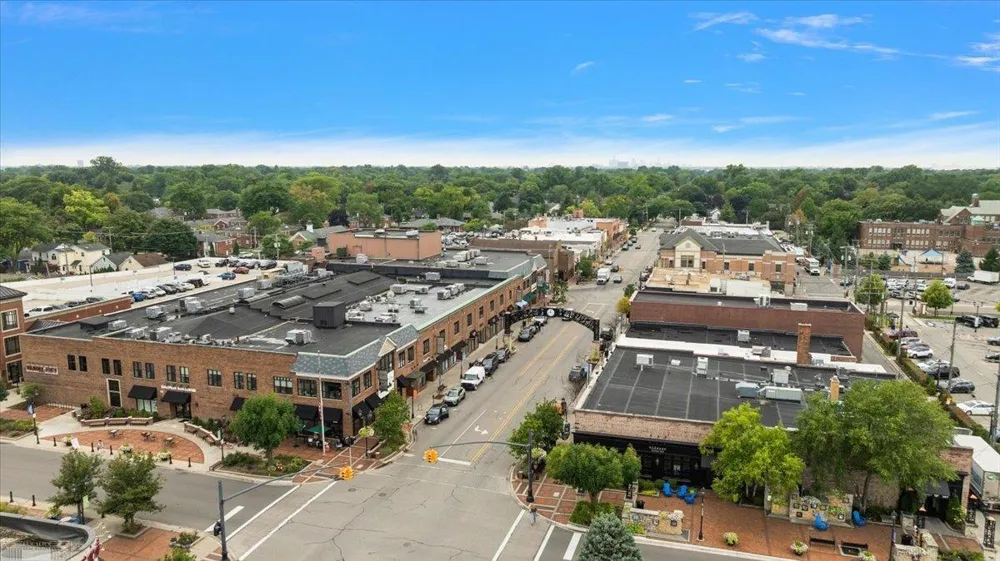 601 Notre Dame Street Grosse Pointe City, MI 48230
