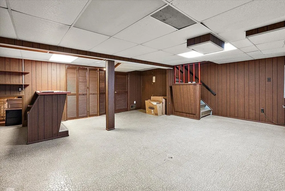 601 Notre Dame Street Grosse Pointe City, MI 48230