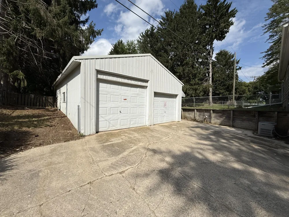 9470 Peck Road Montcalm Township, MI 48838