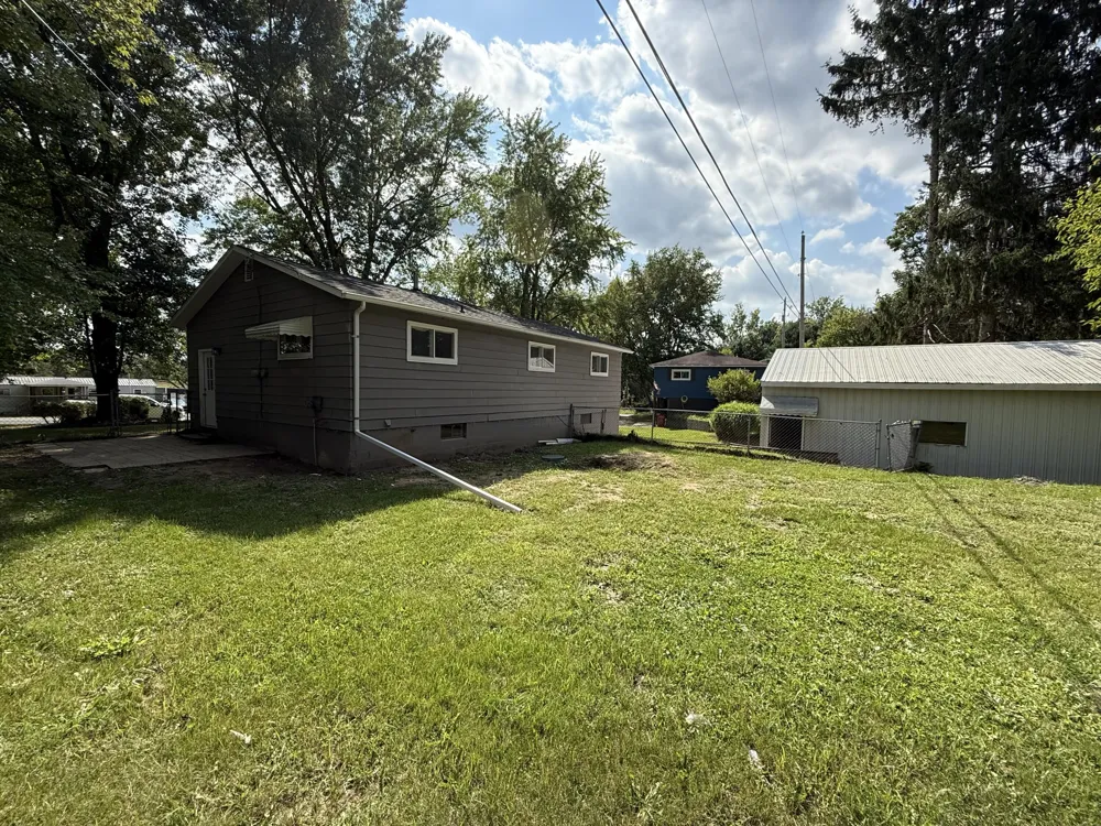 9470 Peck Road Montcalm Township, MI 48838