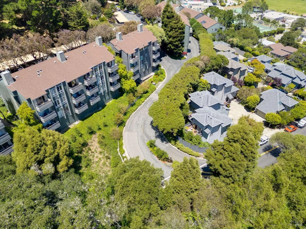 22 Anchorage Road Sausalito, CA 94965