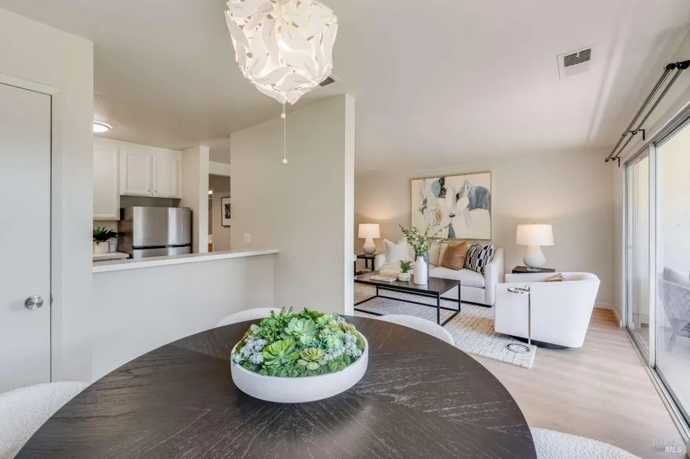 22 Anchorage Road Sausalito, CA 94965