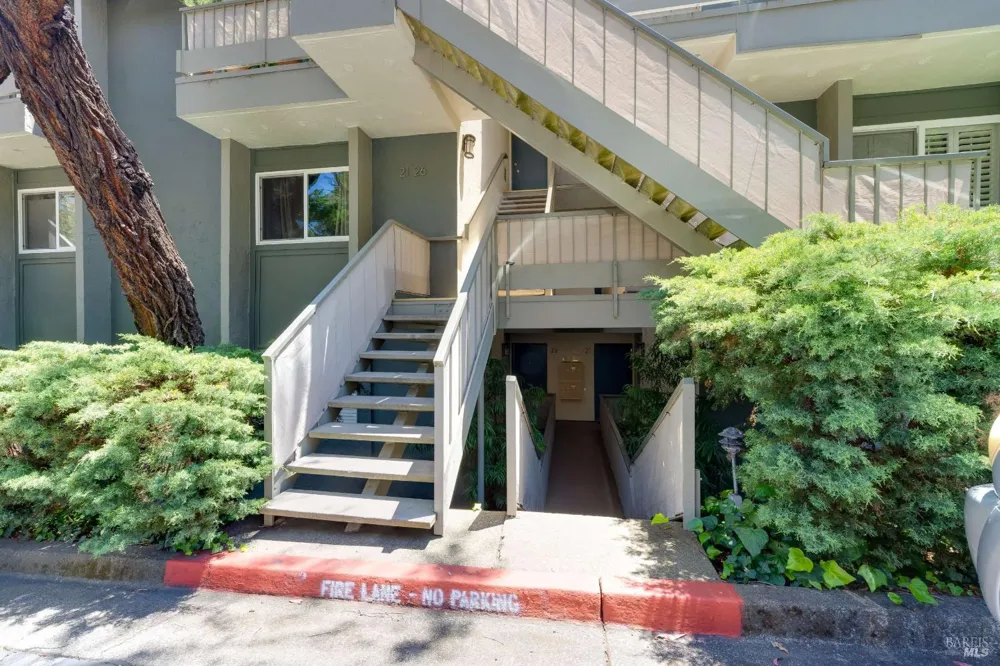 22 Anchorage Road Sausalito, CA 94965