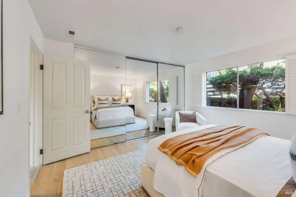 22 Anchorage Road Sausalito, CA 94965