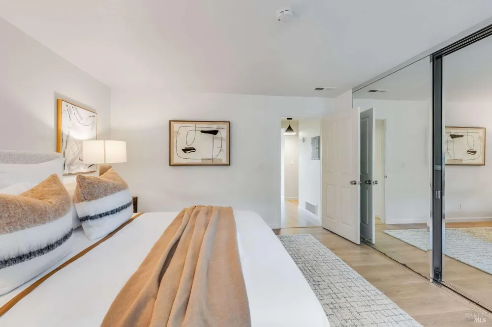 22 Anchorage Road Sausalito, CA 94965