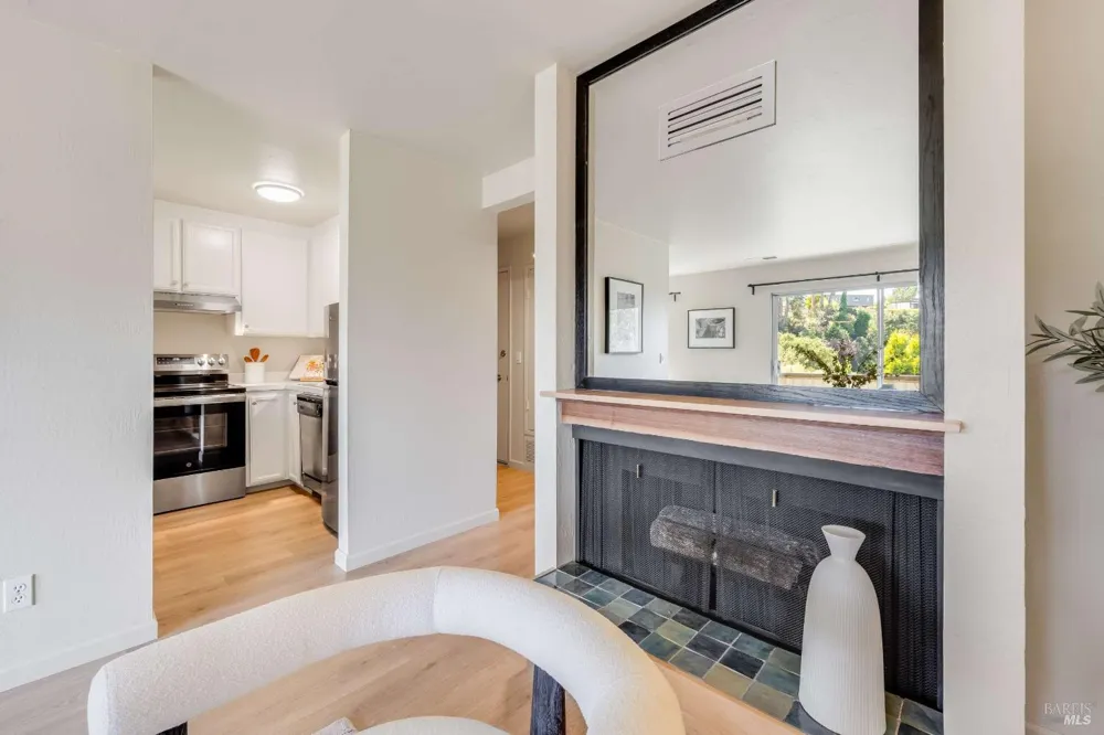 22 Anchorage Road Sausalito, CA 94965