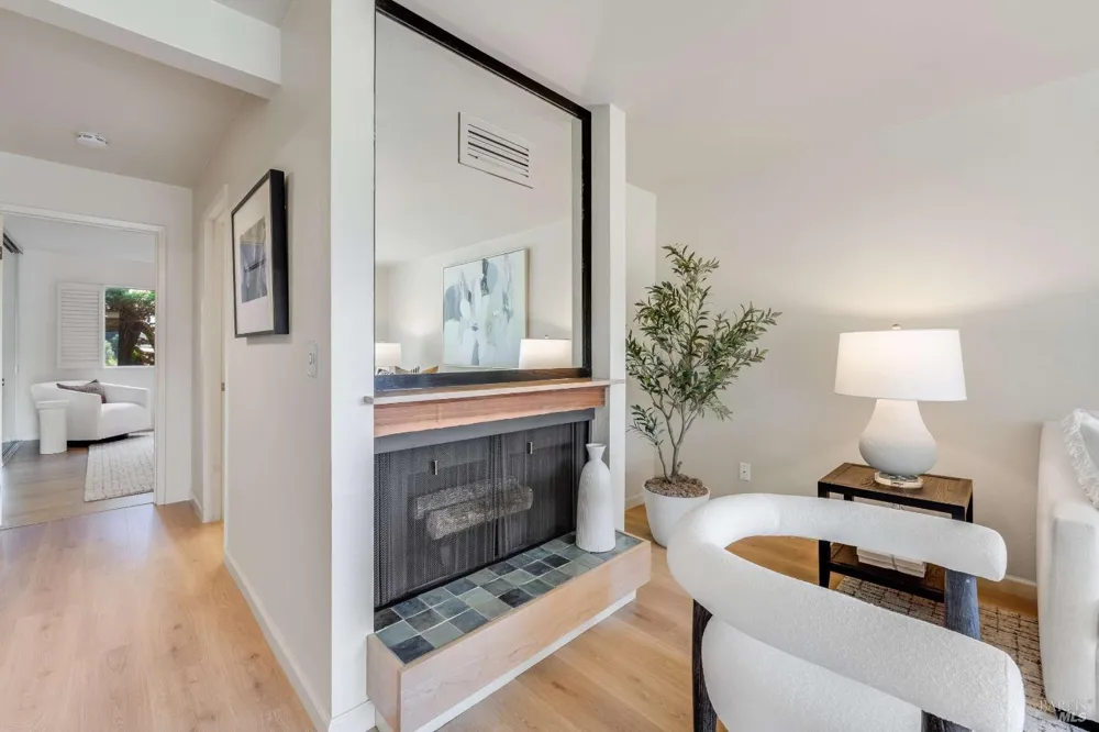 22 Anchorage Road Sausalito, CA 94965