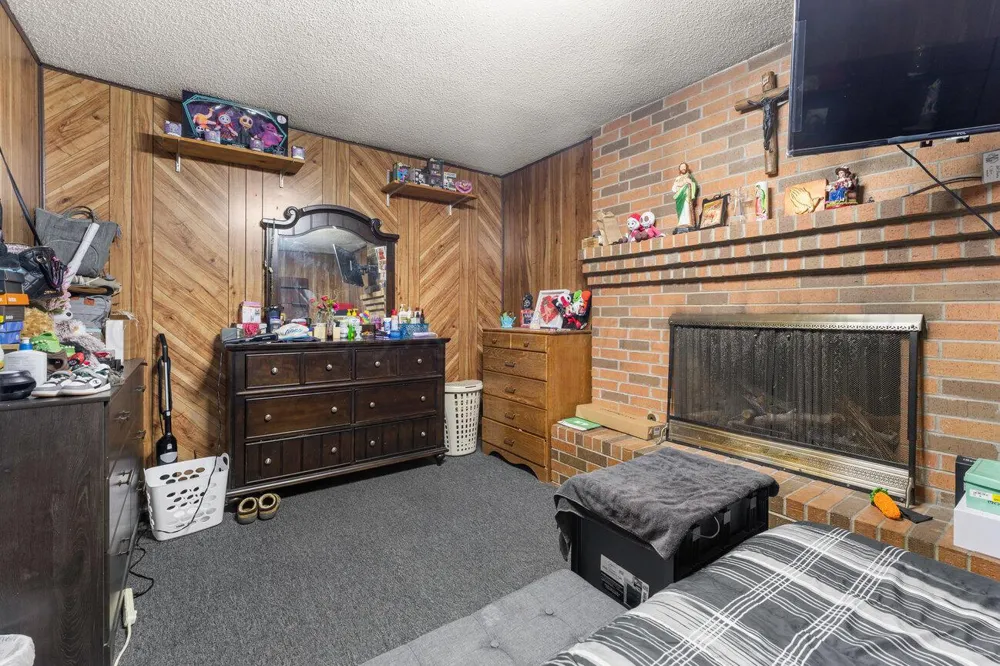 701 E 15TH AVENUE Pampa, TX 79065
