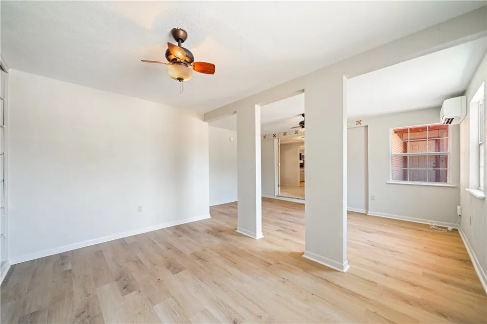722 Santa Anita Drive Kingsville, TX 78363