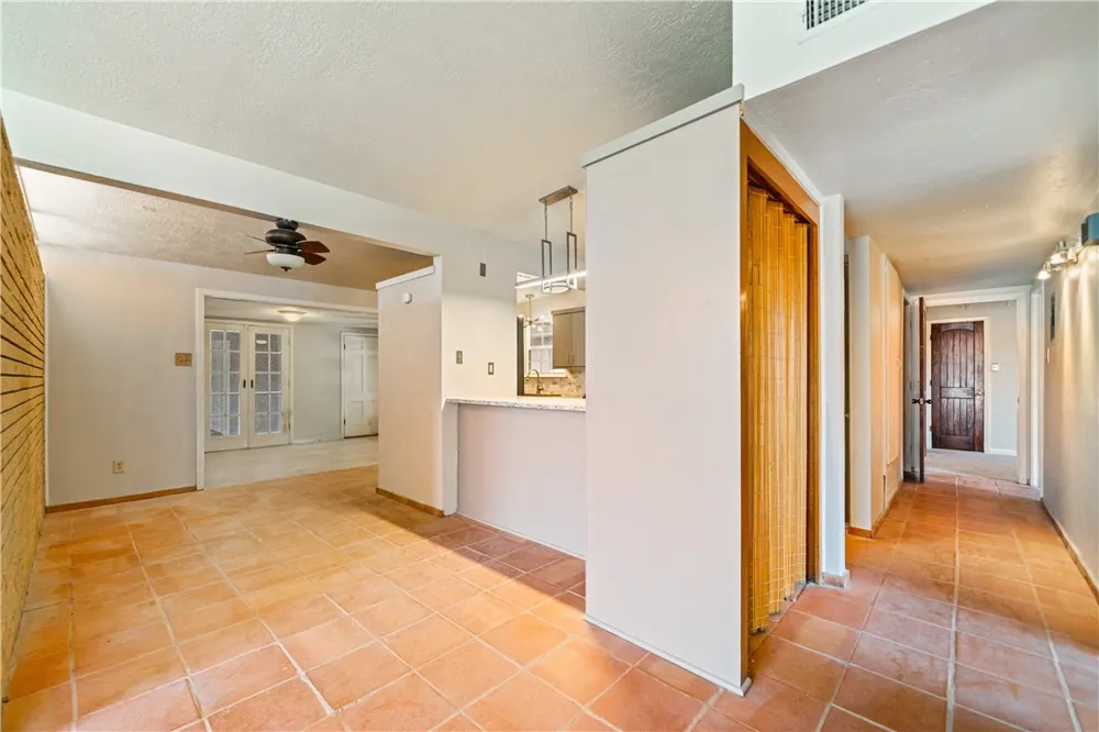 722 Santa Anita Drive Kingsville, TX 78363