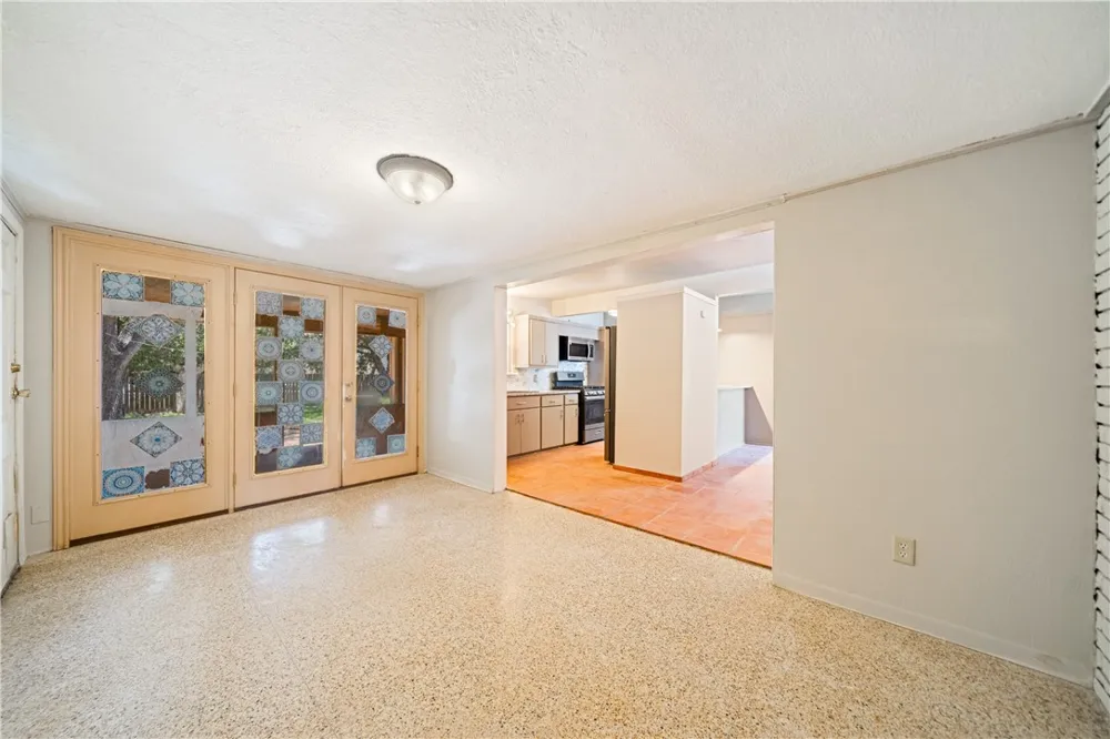 722 Santa Anita Drive Kingsville, TX 78363