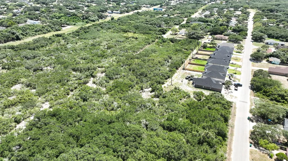 S 7th Aransas Pass, TX 78336