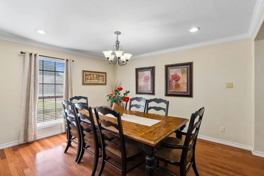 118 Saint Peter Rockport, TX 78382