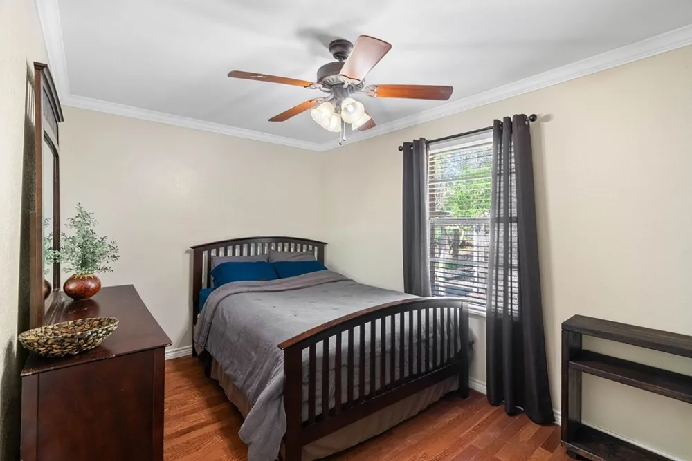 118 Saint Peter Rockport, TX 78382
