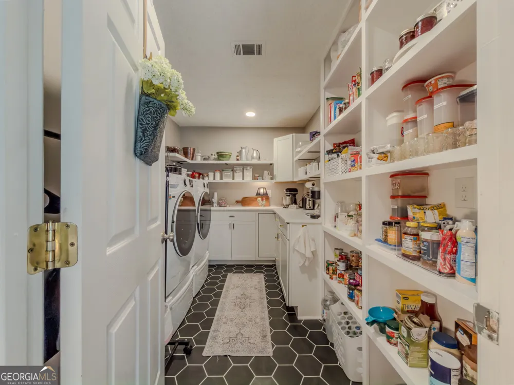 1505 Nunnally WAY Monroe, GA 30655
